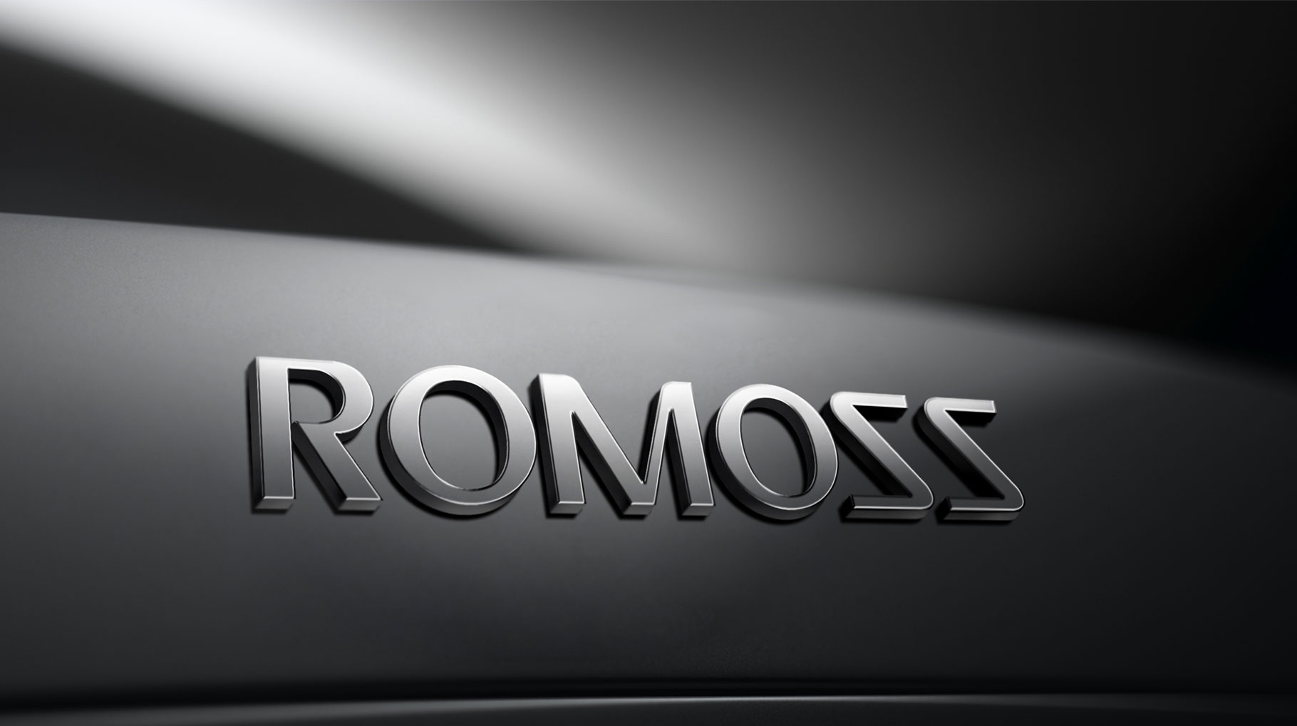 ROMOSS罗马仕移动电源